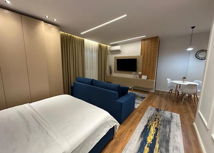 Apartment Fa At Center 03