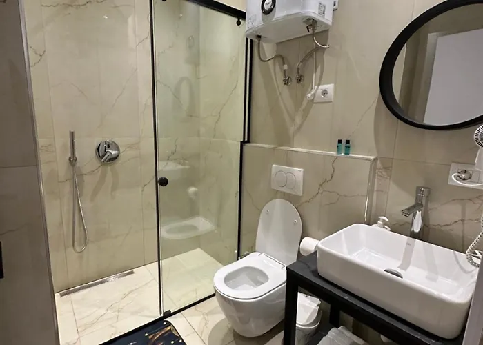 Apartment Fa At Center 03 *